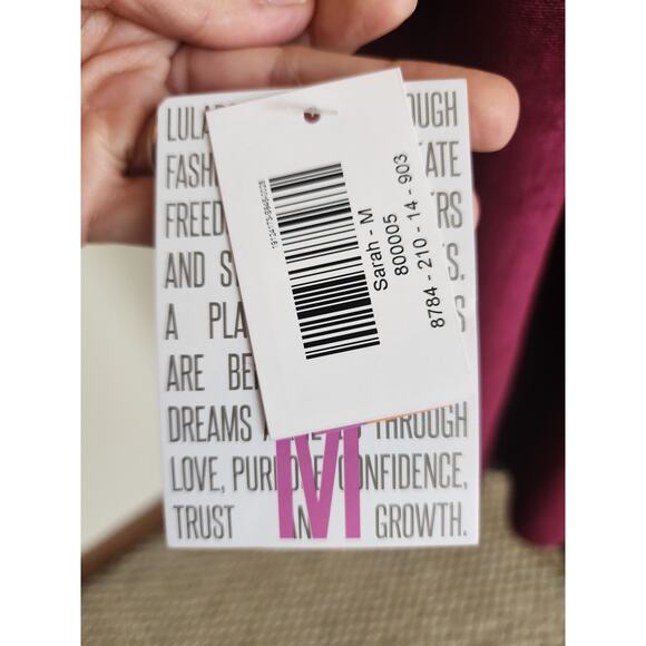 Lularoe NWT Elegant Velvet Sarah Cardigan Burgundy - Picture 4 of 6